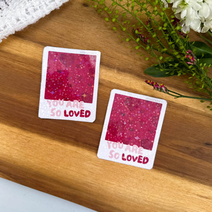 Loved | Aufkleber